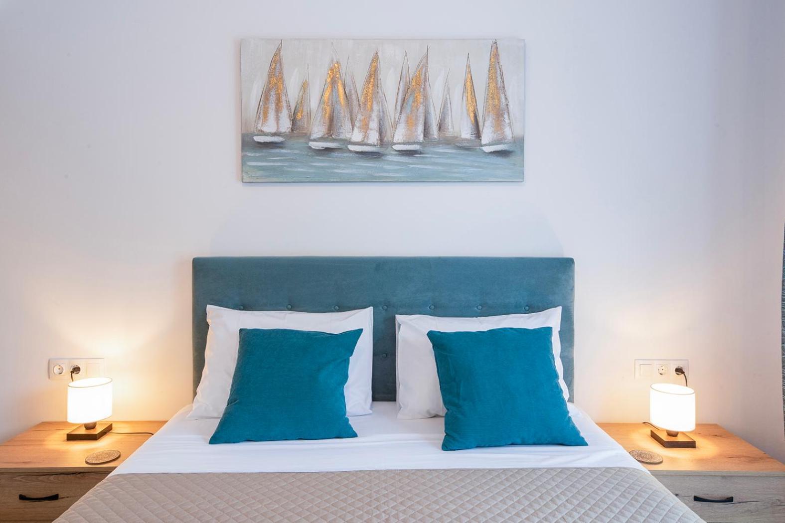 Villa Ami, Roda, Corfu: 10 Guests, Heated Pool, Private Mini Golf, Pool Table & More!! Exteriör bild