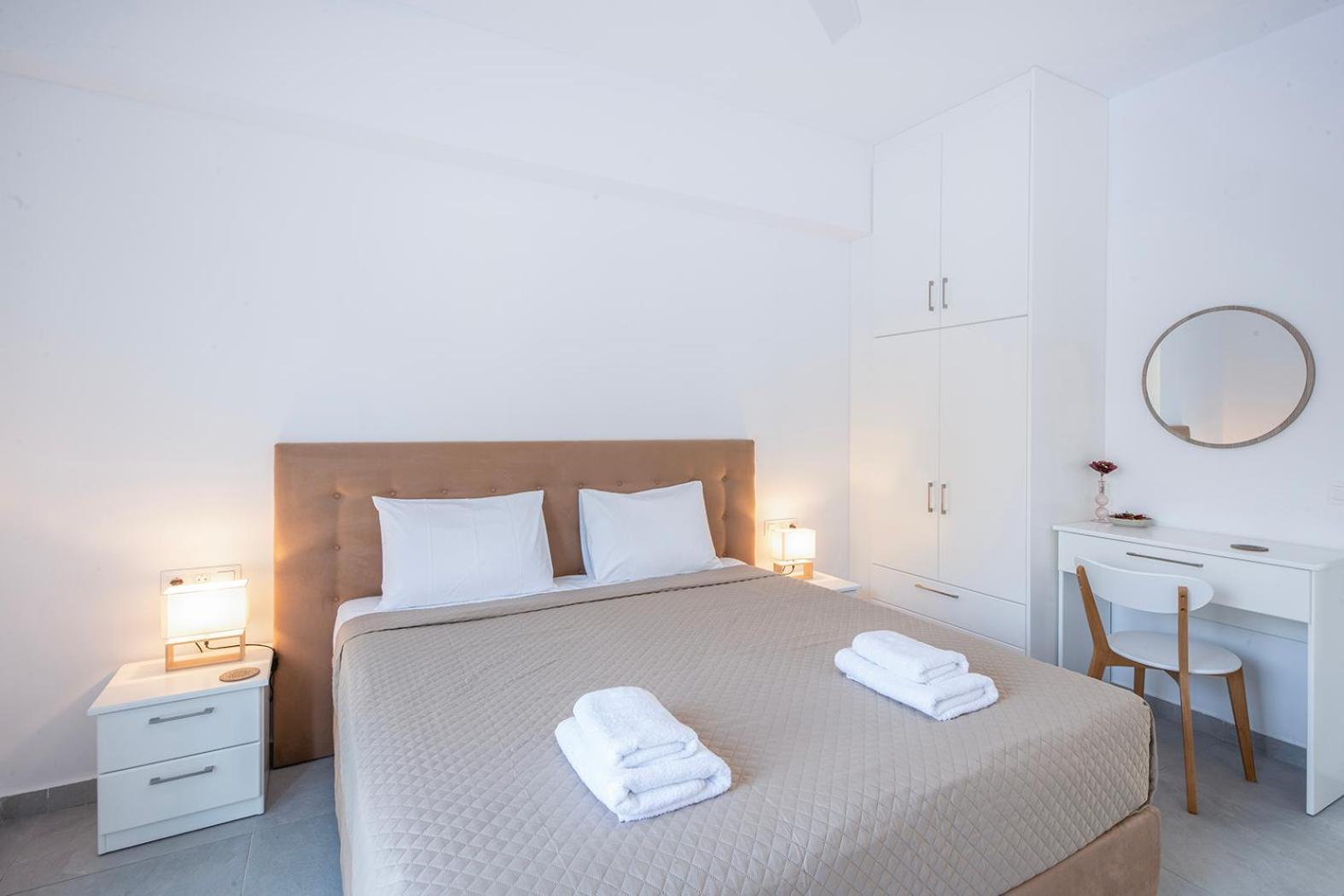 Villa Ami, Roda, Corfu: 10 Guests, Heated Pool, Private Mini Golf, Pool Table & More!! Exteriör bild