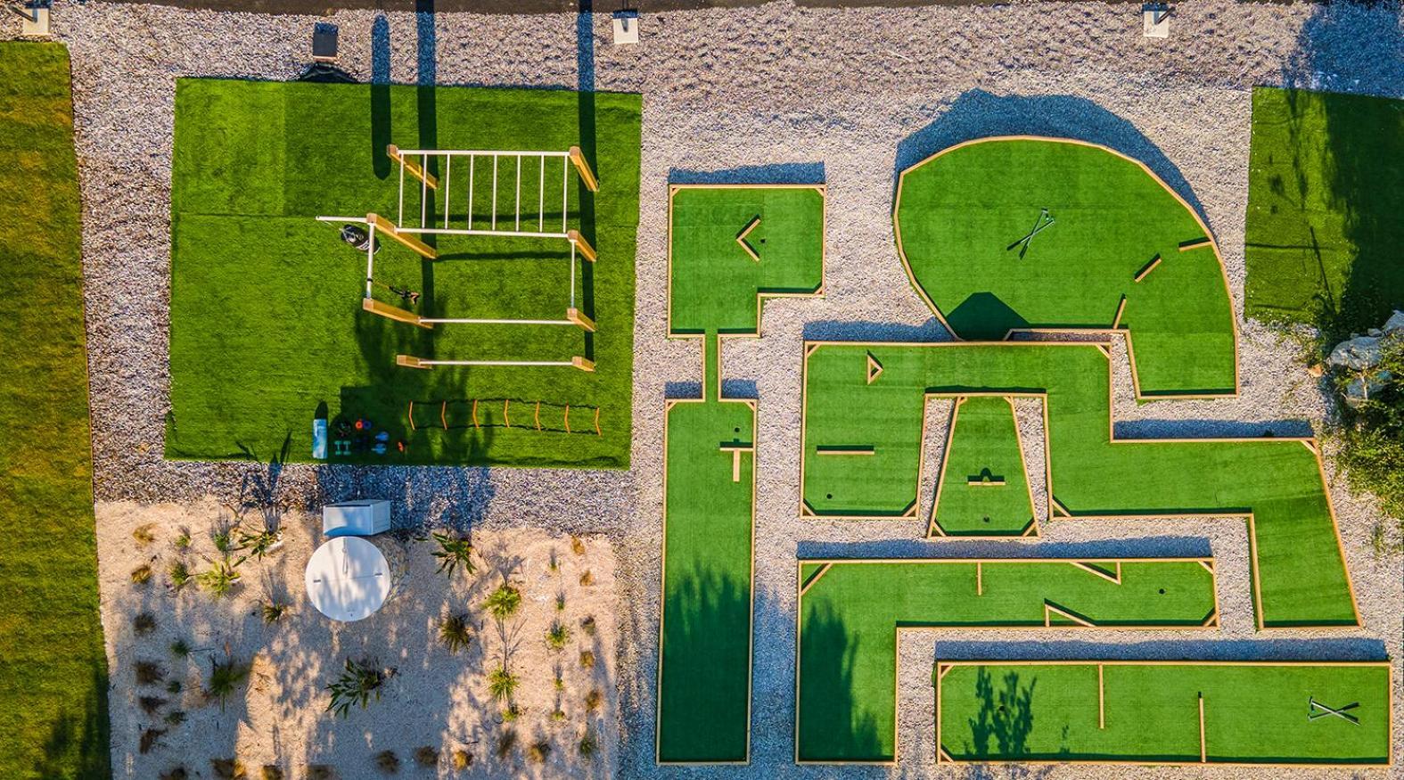 Villa Ami, Roda, Corfu: 10 Guests, Heated Pool, Private Mini Golf, Pool Table & More!! Exteriör bild